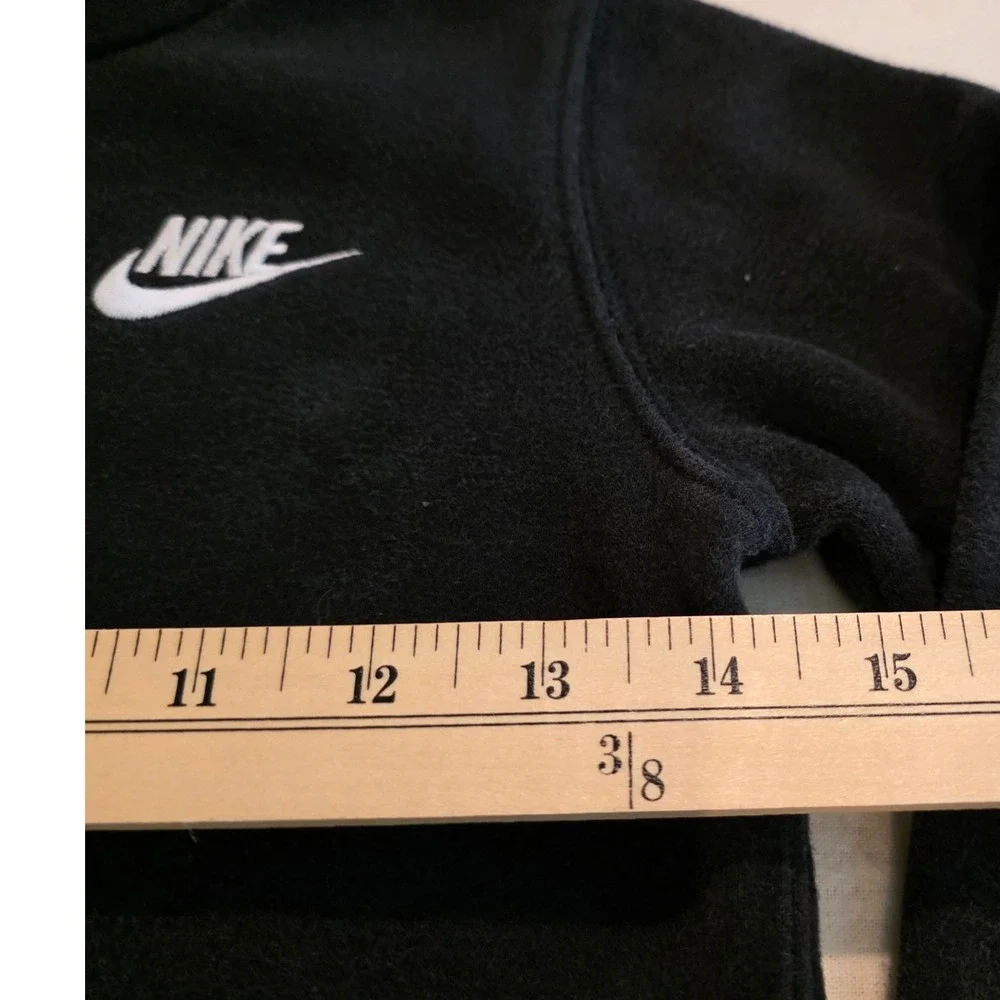 Nike Kids Sweatshirt 4T Black Sportswear Fleece Crewneck Pullover Logo 81917